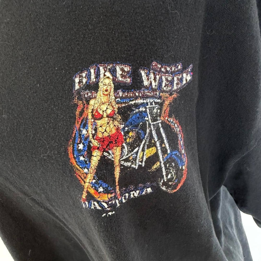 Grungy 2011 Bike Week Cropped T-shirt - Picture 4 of 6